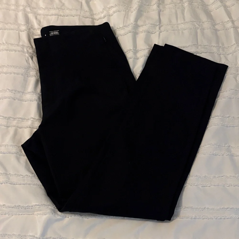 Old Navy pixie pants